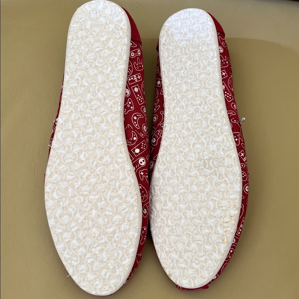 Toms brand canvas shoes - Picture 3 of 6